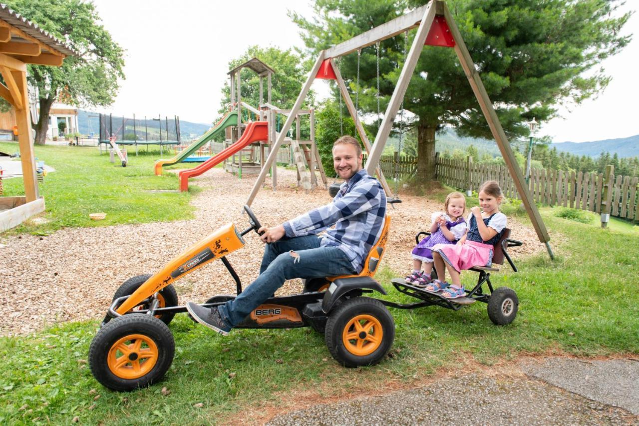 Familienhotel Berger ザンクト・ヤーコプ・イム・ヴァルデ エクステリア 写真